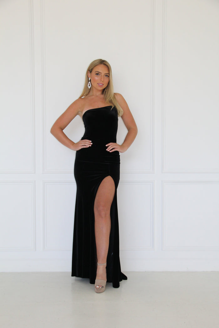 Betsy & Adam Strapless Stretch Velvet Evening Dress A20144