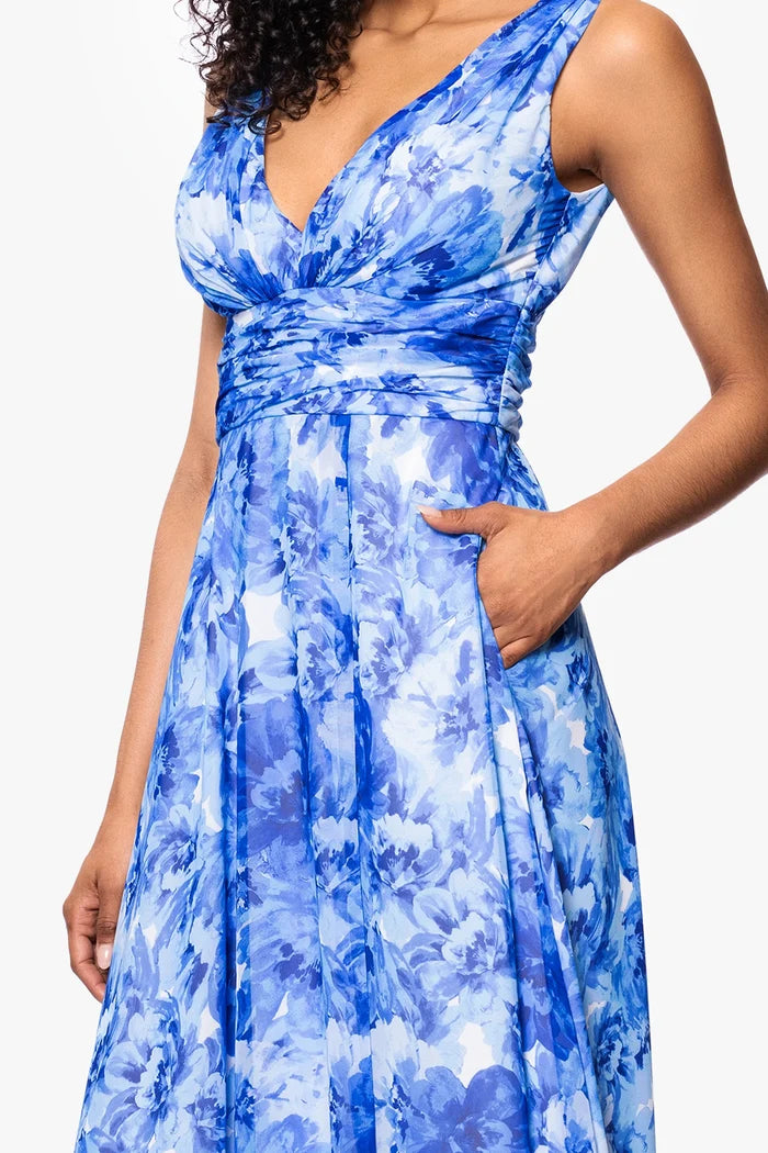 Betsy and Adam "Jaime" Floral Print Chiffon V-Neck Dress A27073
