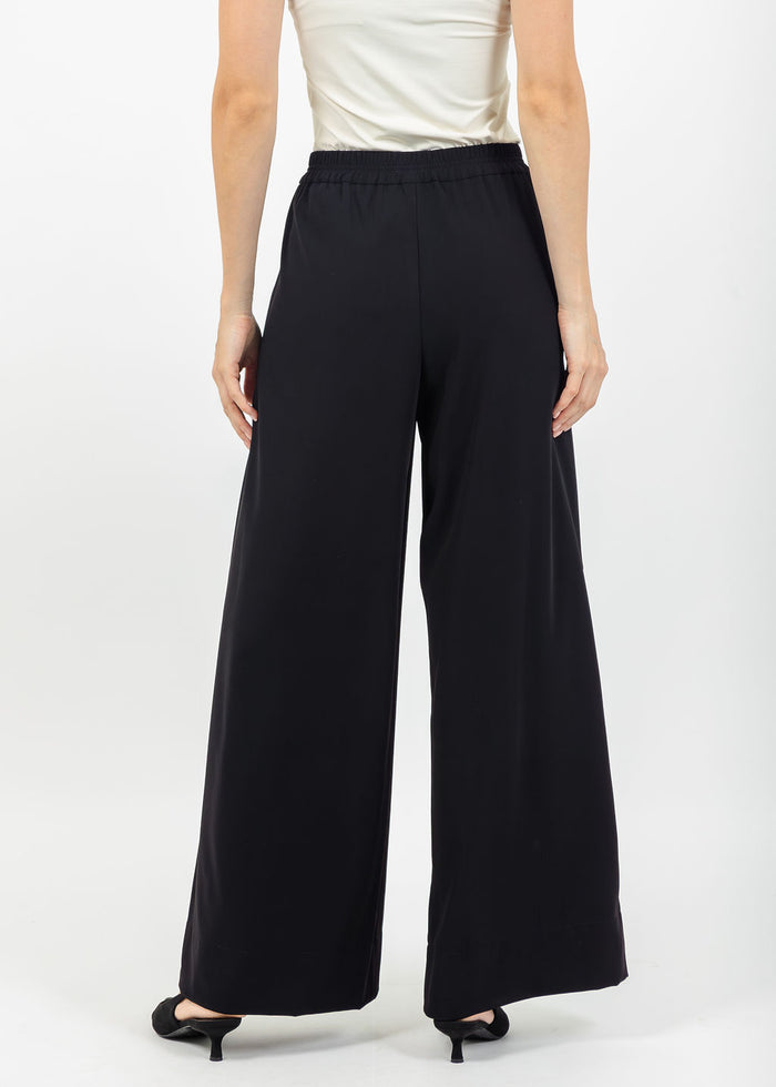 MAC Coralie Pant 30" - Black available at Barbara Katz