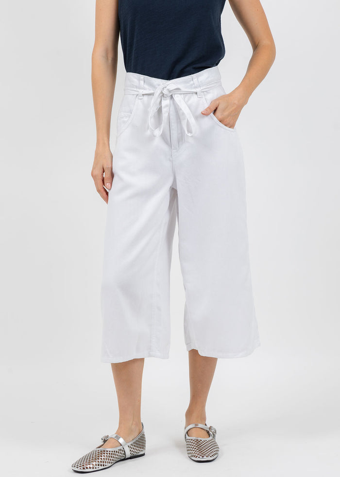 Oui Crop Wide Leg Pants in Optic White available at Barbara Katz