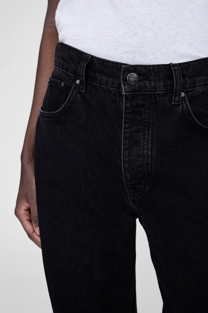 ANINE BING Hugh Jean - Vintage Black  - On Model Front Detail