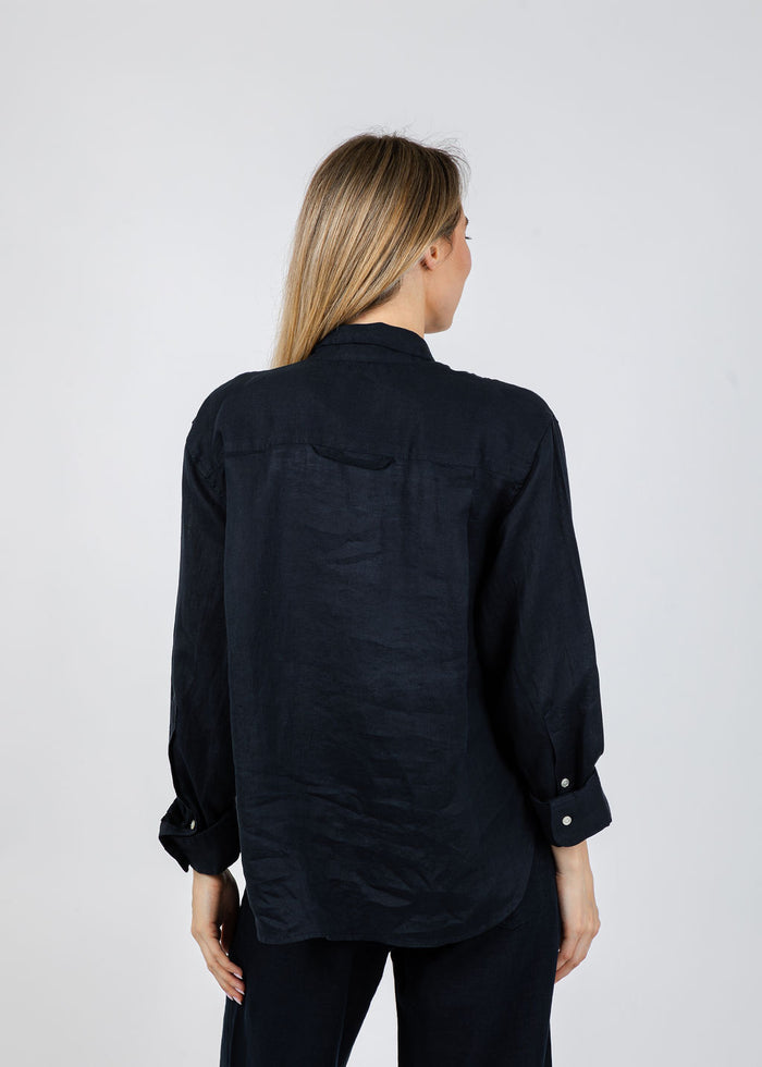Citizens of Humanity Kayla Shrunken Linen Shirt in True Navy available at Barbara Katz