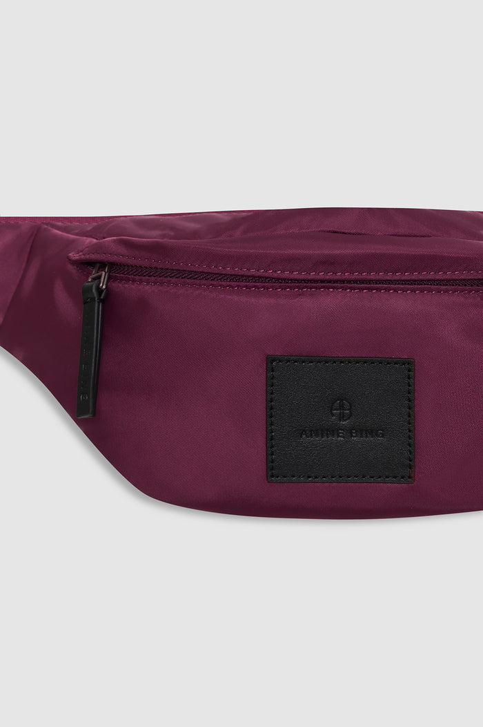 ANINE BING Leon Small Waist Bag Nylon - Fig - detail view