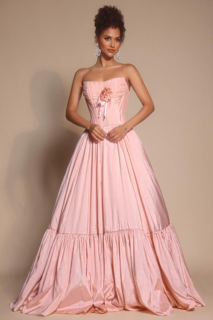 Blush / 8