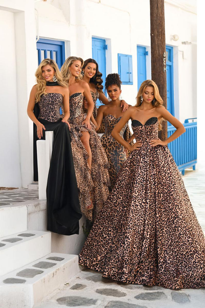 Portia & Scarlett Leopard Print Strapless Ballgown PS26188