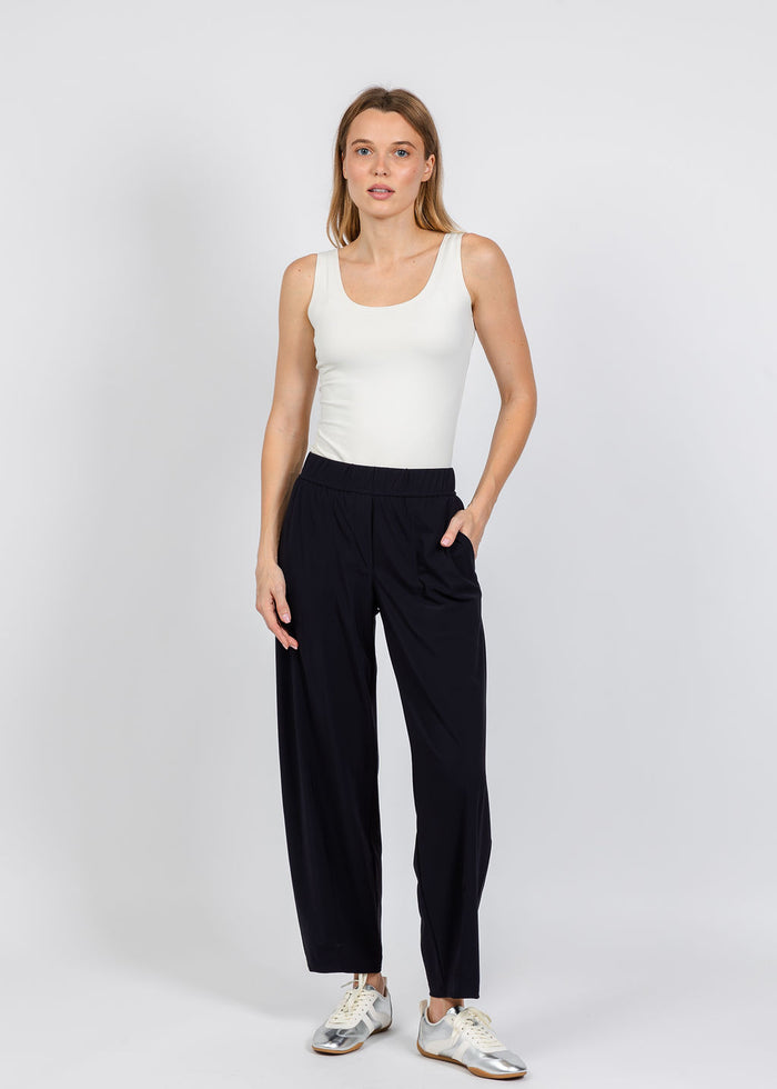 Elliott Lauren Prime Time Tapered Pant in Black available at Barbara Katz