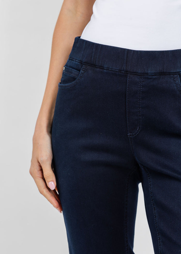 Wonderjeans Pull-On Ankle Jean 27" in Blue Used available at Barbara Katz