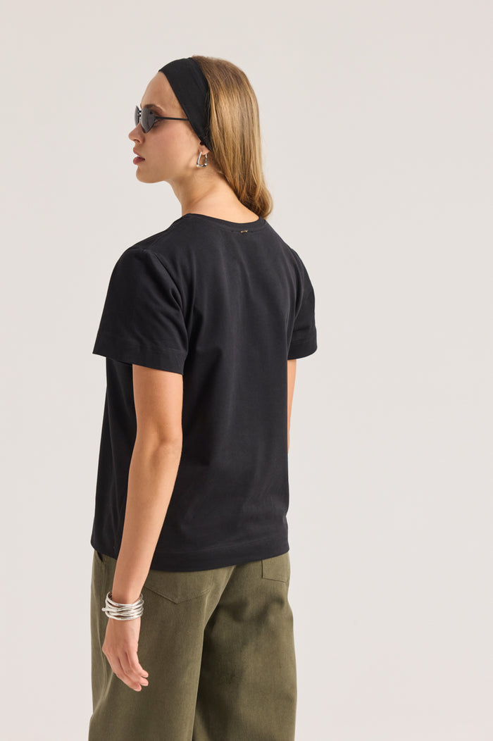 T-shirt Everything