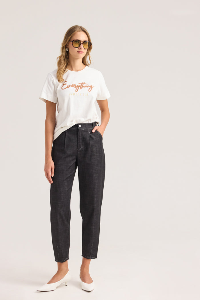 T-shirt Everything