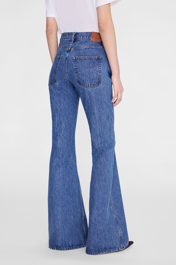 ANINE BING Wyatt Jean 34" - Freshwater Blue - on model back detail