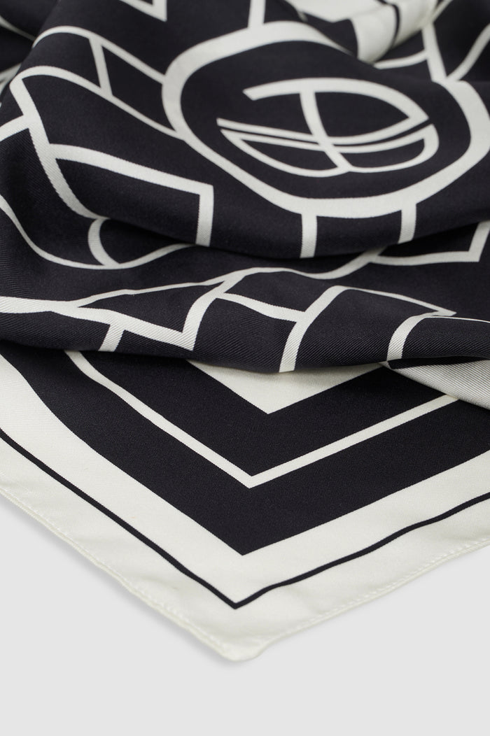 ANINE BING York Scarf Ab - Black - detail view